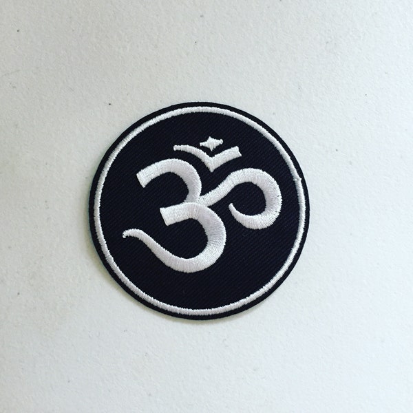 Om Iron-On Patch, Ohm/Aum Spiritual Symbol Badge, Yoga Patch, DIY Embroidery, Embroidered Badge, Embroidered Applique, Yoga Badge Gift