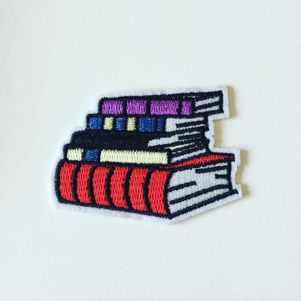 Student Book Pile Iron-On Patch, Books Patch, Reading Book Badge, Student Books Badge, DIY Embroidery, Embroidered Applique, Bookworm Gift