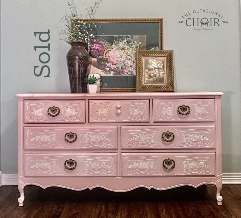 Sold Vintage Pink 7 Drawer Dresser Changing Station Sold