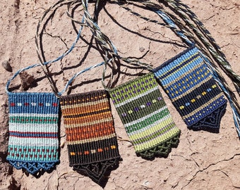 Anden-Karneval-Halskette, farbenfroher Statement-Schmuck, handgefertigte glänzende Halskette