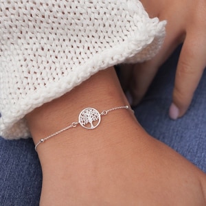 Sierlijke levensboom sterlingzilveren armband * Cadeau voor haar *