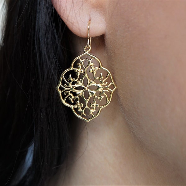 Boucles d’oreilles délicates Gold Filigree Flower Drop* Boucles d’oreilles orientales * Féminine * Boucles d’oreilles marocaines