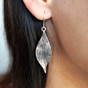 Cute Fluttering Leaf Earrings, Sterling Silver Ear Hook, Leaf jewellery zdjęcie 1