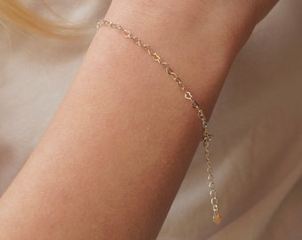 Small Heart Link Bracelet Sterling Silver *Feminine *Dainty necklace *Heart gift for her