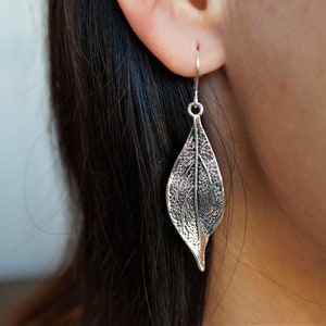 Cute Fluttering Leaf Earrings, Sterling Silver Ear Hook, Leaf jewellery zdjęcie 4