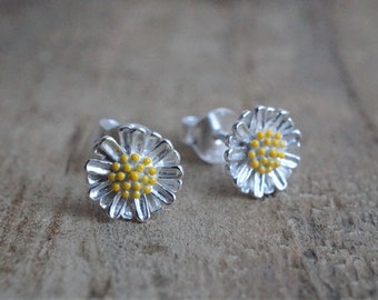 Sterling Silver Flower Earrings * Flower jewelry * Summer earrings *