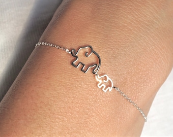 Cute Elephants Sterling Silver Dainty Bracelet* Mum bracelet * Memories bracelet * Elephants bracelet * Baby born gift