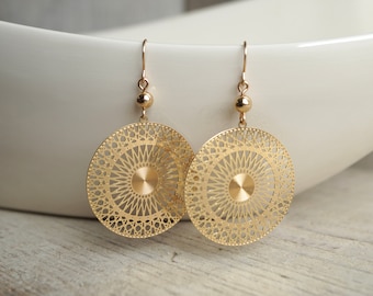 Zarte Gold Filligrane Mandala Ohrringe * Boho Ohrringe * Feminin * Oriental Schmuck * Gold filled Ohrhaken