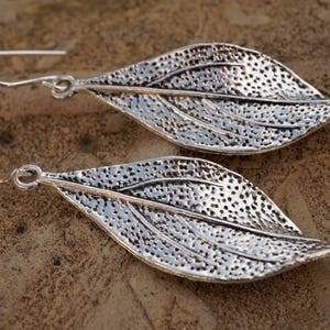 Cute Fluttering Leaf Earrings, Sterling Silver Ear Hook, Leaf jewellery zdjęcie 5