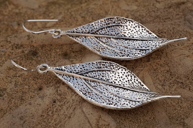 Cute Fluttering Leaf Earrings, Sterling Silver Ear Hook, Leaf jewellery zdjęcie 5