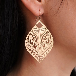 Large Gold Filigree Drop Delicate Earrings * Gold Dangle Earrings * Feminine * Oriental Jewelry * Gold filled ear wire