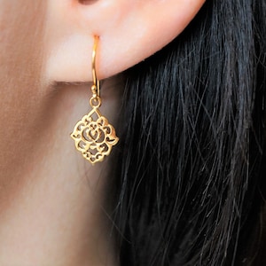 Gold Filigree Delicate Sterling silver Earrings * Moroccan * Arabesque Earrings * Feminine jewelry