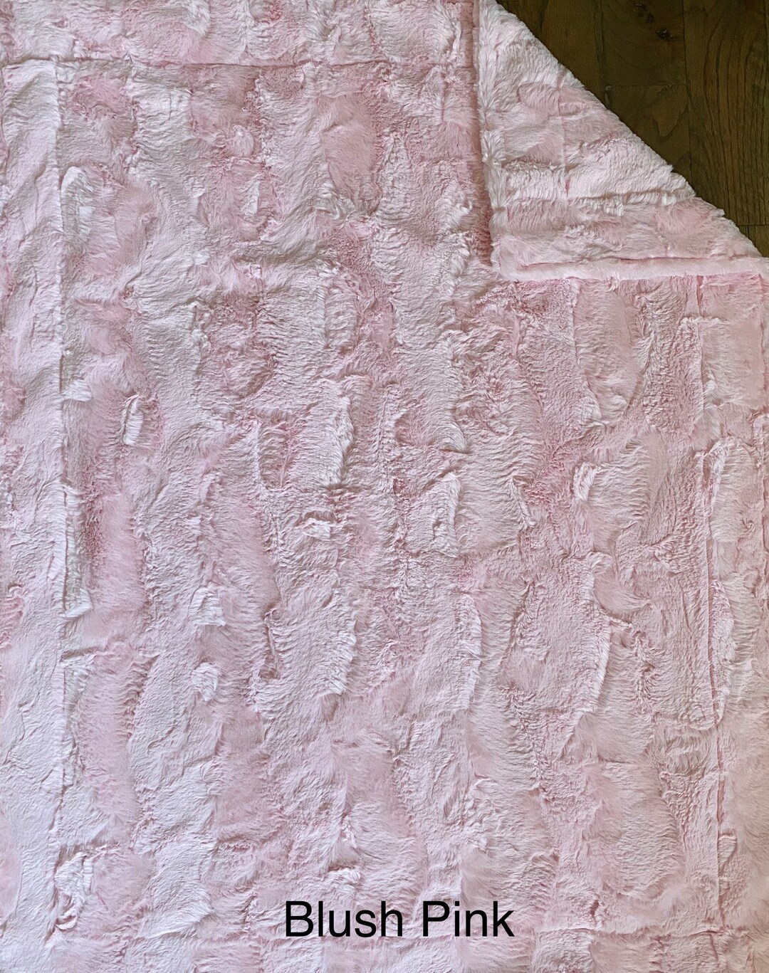 FAUX FUR CLASSIC TWO TONED BABY BLANKET IN GIFT BOX (MPB4) main image 1
