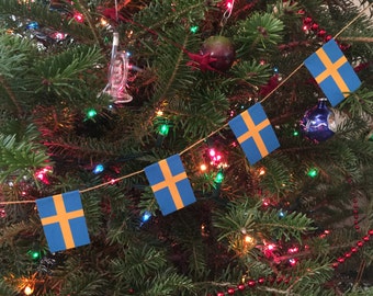 Guirnalda con la bandera de Suecia - Pequeña decoración de papel hecha a mano - 3 pies, 6 pies o 8 pies