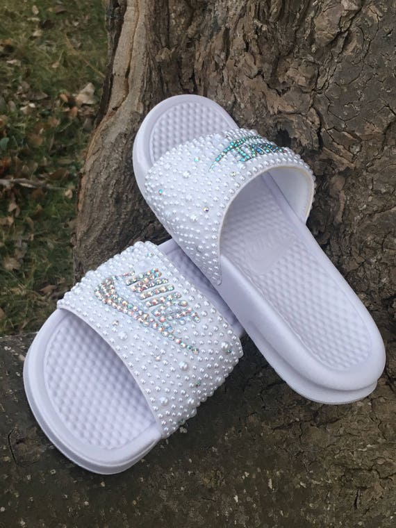 custom nike flip flops