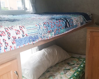 Custom Camper Bedding (free shipping!)