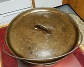 Vintage 1950s Cast Iron Tite Top Dutch Oven. 12 quot Diameter, 5 quot Tall. Marked made in the USA. Made by Wagner from Griswold Molds. See Desc.
