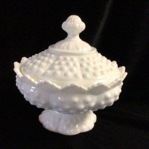 Fenton Sawtooth White Hobnail Milk Glass Footed Candy Dish with matching Lid. Pre owned but in Ex Cond. No Damage. Free Shipping USA.