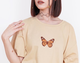 Butterlfly Shirt - Butterfly Top, Embroidered Shirt, Y2K T-shirt, Aesthetic Clothing, Aesthetic Shirt, Tumblr Clothing, Tumblr Shirt, Art