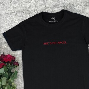 black and red aesthetic outfits