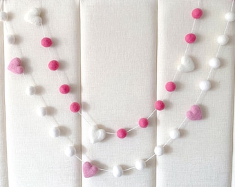 Pink and white Garland , pink and white hearts, Felt Heart Garland , Valentines Day Felt Ball Garland , Valentines day decor , heart decor