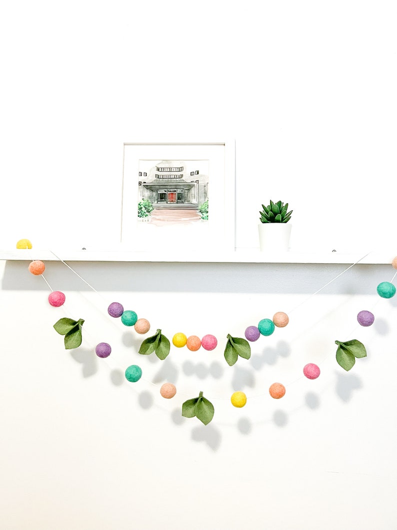 Spring felt ball garland , Spring decor , spring decorations , Spring flowers, blush decor , Pastel Decor , easter decor, easter garland imagem 9