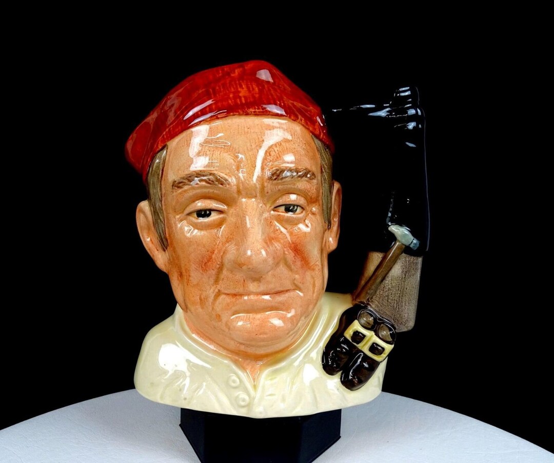 Royal Doulton Bootmaker D6572 DB Biggs Design Vintage 7 1/4 Toby Jug