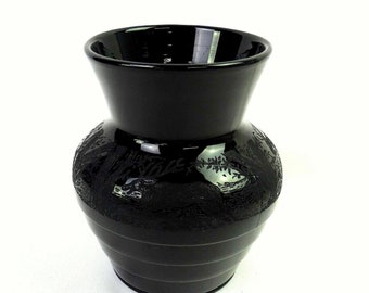 Vase évasé Regina City Glass Paden, motif Forêt-Noire, noir ébène 6 1/4 po. 1929