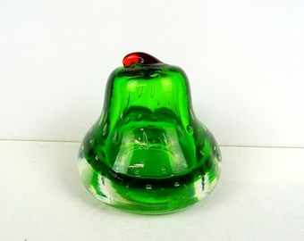 Studio Art Glass Green Cased Controlled Bubble Vintage Pear 2 5/8" Paperweight