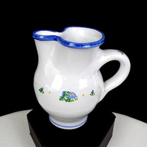 Michael Larnhof Stoob Austria Pottery Vintage Stoneware Floral 3 3/4" Creamer