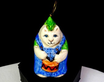 Salamander Pottery JT Signed Cat Playing Drum 3" Christmas Tree Ornament 1985