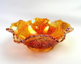 Imperial Glass Diamond Ring Marigold Carnival Glass 4 3/4" Ruffled Bowl 1910-
