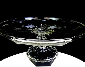 Pedestal para pastel Anchor Hocking de vidrio transparente con patrón de presencia de 10 7/8" (2002)