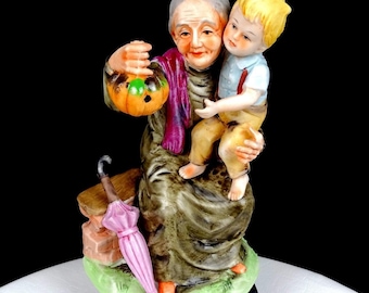 Japanese Vintage Bisque Porcelain Grandmother And Child 6 1/2" Figurine 1940S