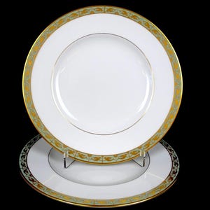 Wedgwood England R4426 Marina Green 2 Pc 8 1/8&quot; Salad Plates 1969-1972