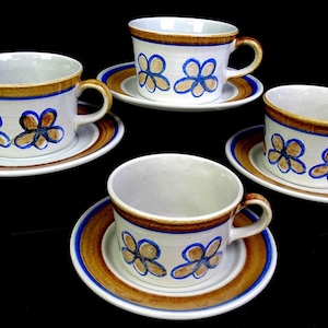 Metlox Poppytrail Vernon Bandero 4 steengoed 2 3/8&quot; kop en schotelsets 1969-79