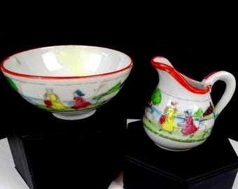 Juego de cremera y azucarero infantil vintage de porcelana alemana con escena campestre de granja, de 6,35 cm (2 1/2").