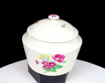 Royal Vienna Antique Porcelain Hand Painted Floral Lidded Sugar Bowl 1804