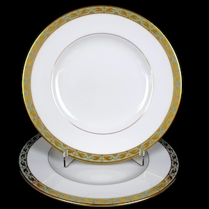 Wedgwood England R4426 Marina Green 2 Piece 8&quot; Salad Plates 1969-1972