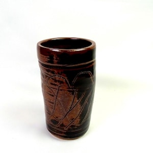 Ed Brannon signerad NW Art keramikhjul gjuten Tenmoku glasyr 5 7/8" tumbler 1980-talet