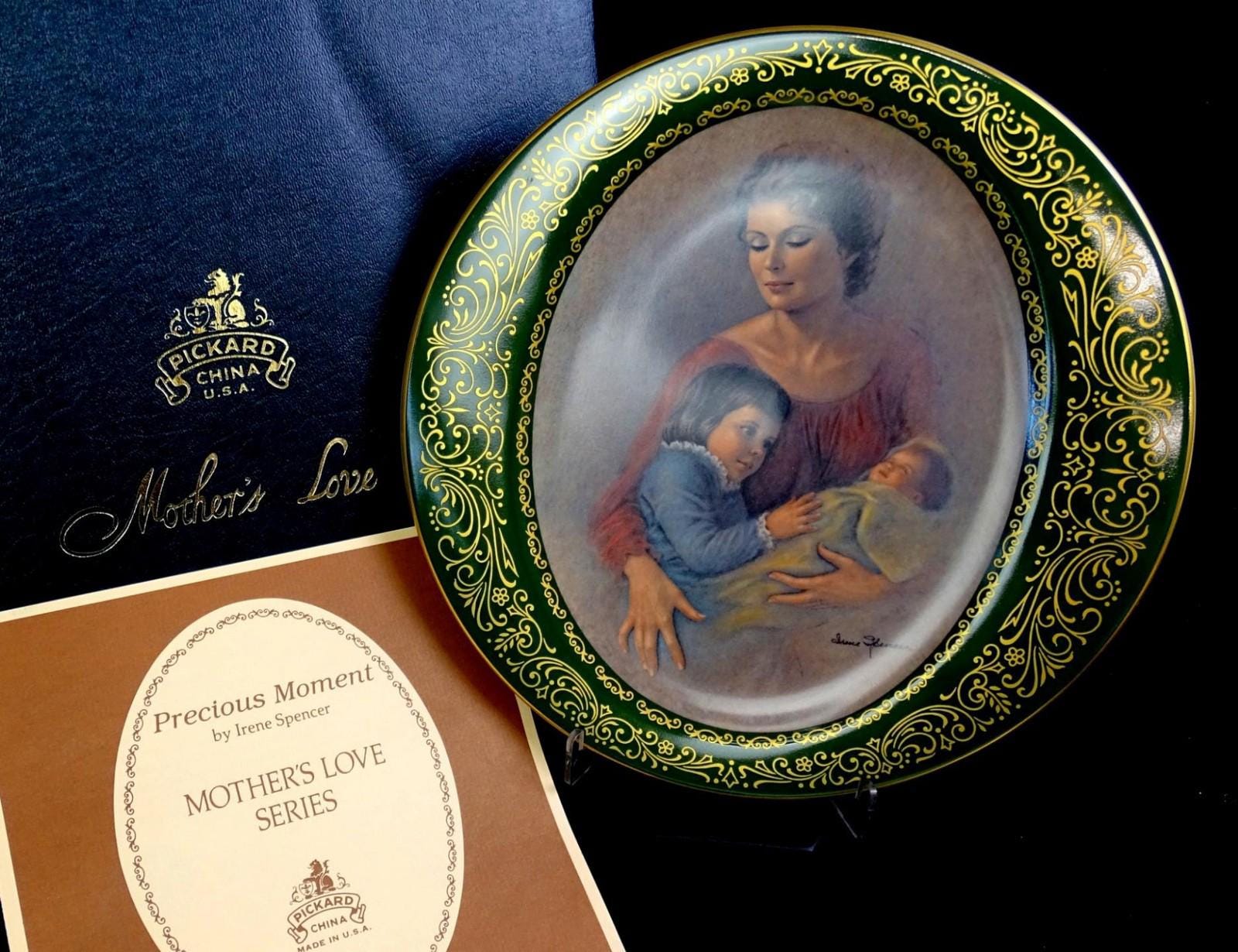 Pickard Porcelain Irene Spencer Mothers Love Series Precious Moment 9 3/8" Plate