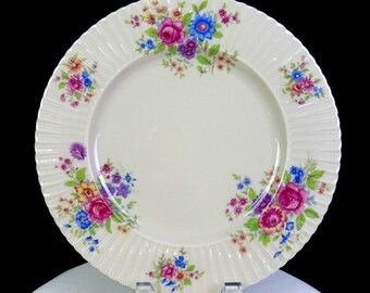 Lenox USA 0480 Porcelain Green Mark Fluted 10 3/4" Victoria Dinner Plate 1938-66