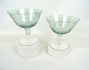 Home Essentials Crystal Cut Luster Green 2pc 8oz 4 5/8" Sherbets 2007-
