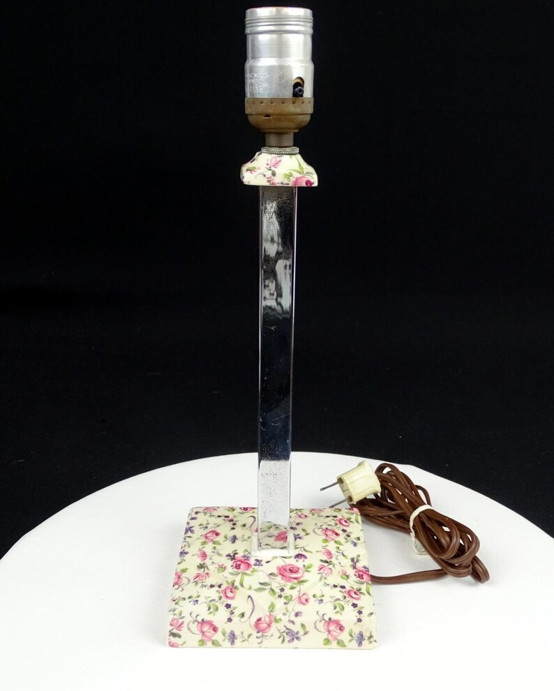 James Kent England Porcelain Chintz and Metal 12 3/4 Working Lamp 1913