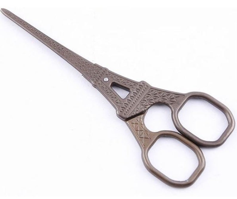 Cross Stich Eiffel Tower Scissor Antique Design Embroidery /& Sewing Scissors Thread Scissor Eiffel Tower Vintage Scissor