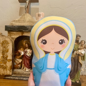 Virgin Mary Doll, Saint Gift, Baptism, Catholic Gift, Virgin Mary Gift, Our Lady Mary Doll, Virgin Mary Pillow Doll, Virgin Mary Doll