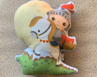 Muñeca rellena de San Jorge, Regalo Santo, Bautismo, Regalo Católico, Regalo de San Jorge, Muñeca Expeditus, Muñeca Almohada, San Jorge