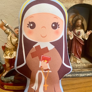 Saint Catherine of Bologna Stuffed Doll, Saint Gift, Baptism, Catholic Gift, Catherine of Bologna Gift, Saint Doll, Pillow Doll, Saints Doll