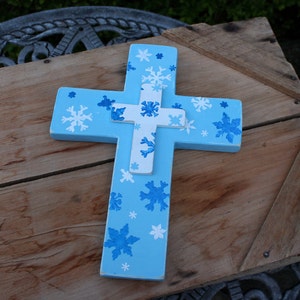 Wooden Cross, Snowflakes, Blue Cross, White Cross, Winter Cross, Winter Decor, Handmade cross, Winter wall decor, Painted snowflakes