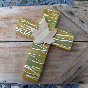 Green Cross, Gold Cross, Wood Wall Cross, Wooden Cross, Abstract art,Maple Leaf, Fall decor, Autumn decor, Nature art, Boho Wall art